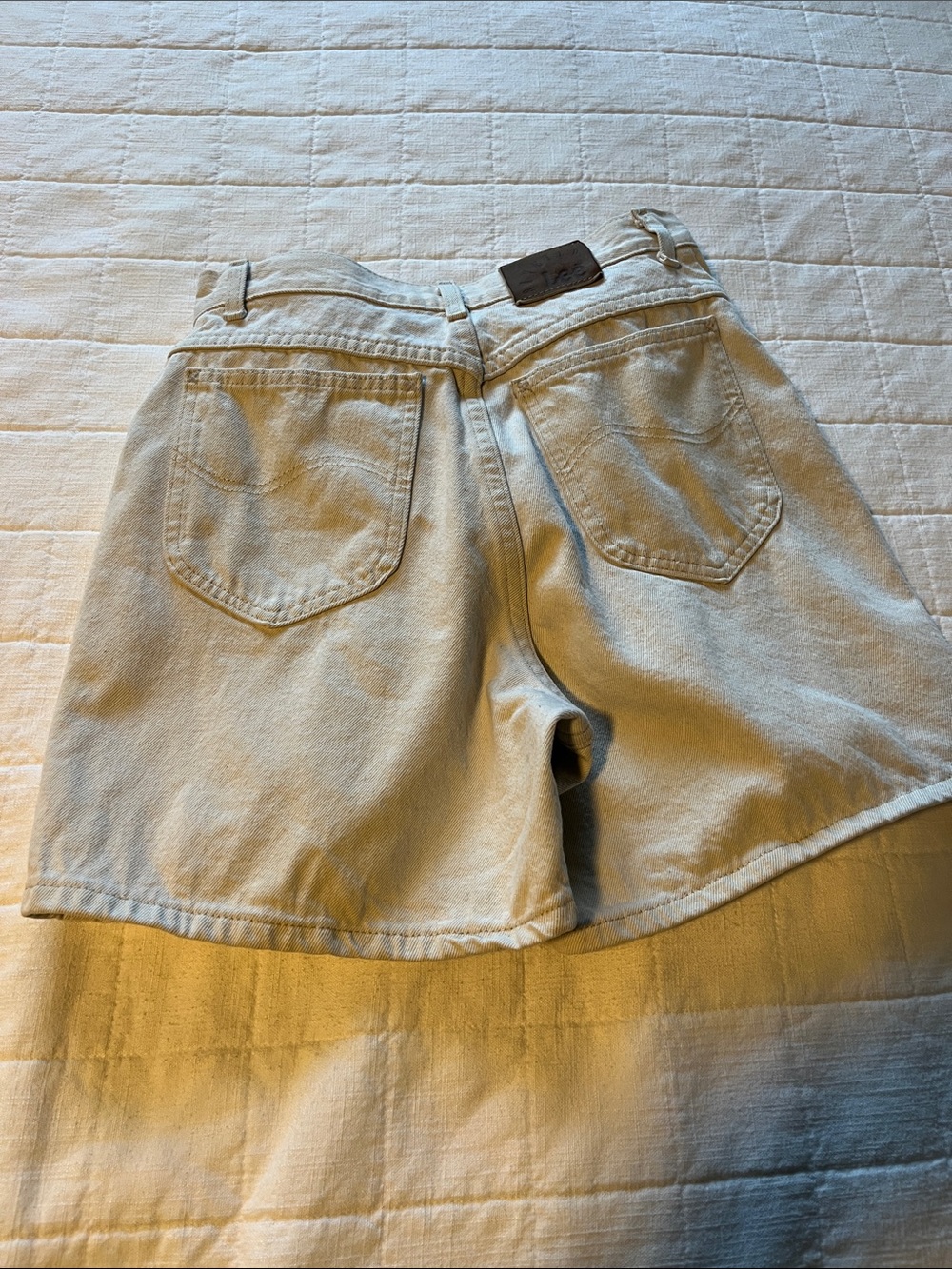 Lee Light Wash Denim Jean Shorts - Cream/Light Blue